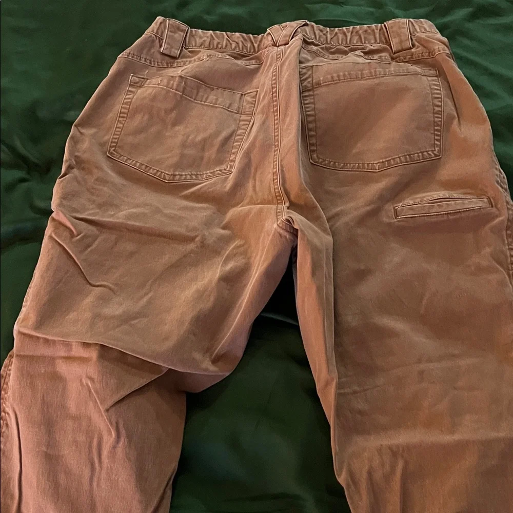 Women's Duluth trading rootstock gardening pants. - Picture 2 of 4
